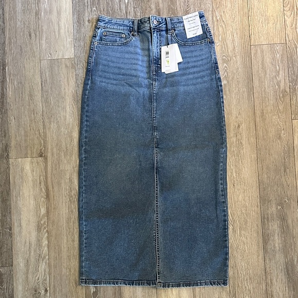 CALVIN KLEIN JEANS | High Rise Blue Denim Maxi Skirt - Picture 2 of 12